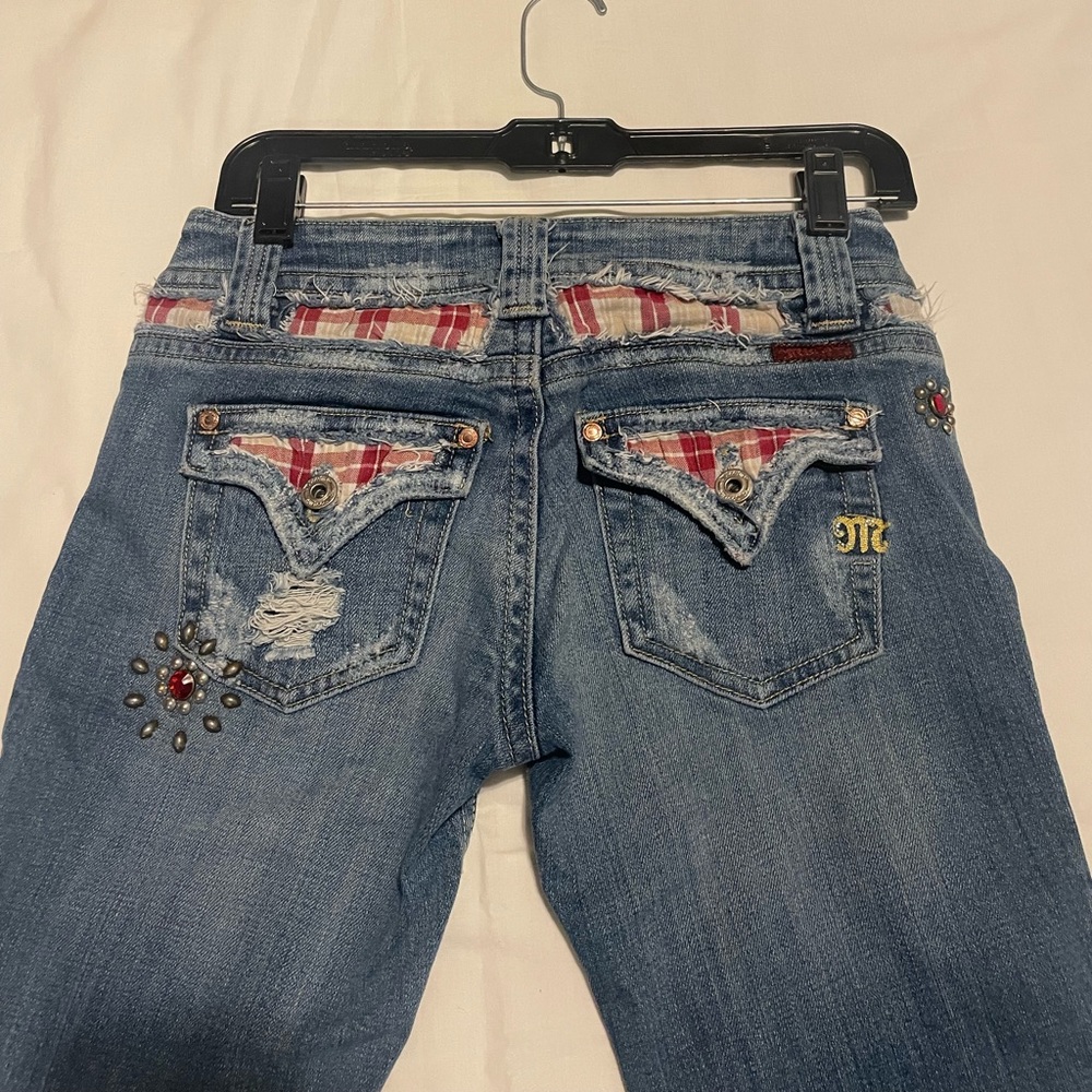 Miss me boot cut size 27